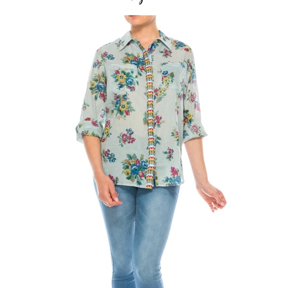 Ny Vintage button down floral. Worn about 5x - Picture 2 of 10